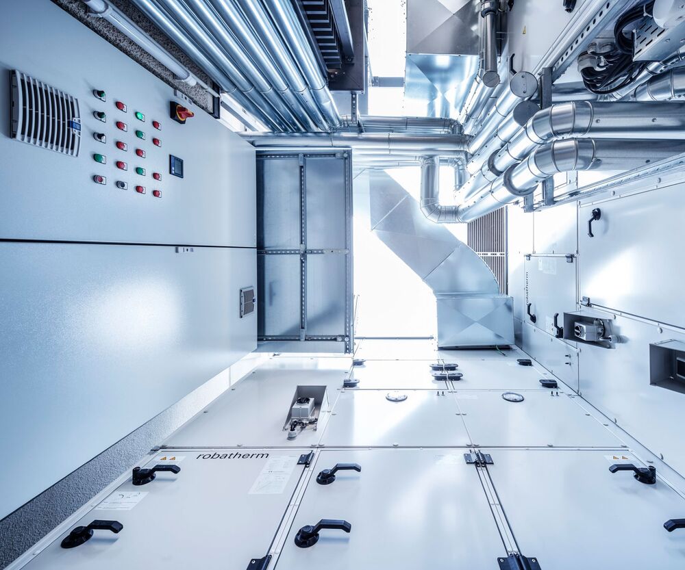 Anyone can do simple. Together we develop unique solutions.