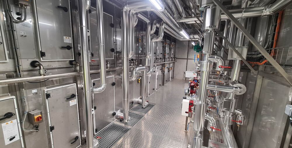 robatherm in Stainless Steel: This AHU was built for a French food producer.