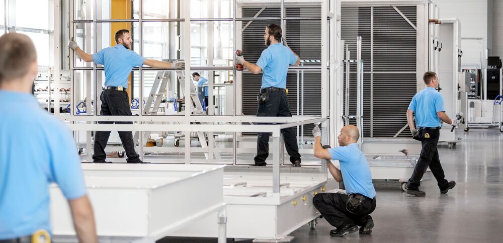 Every assembly line team has been intensively trained and prepared for the start in January 2021.